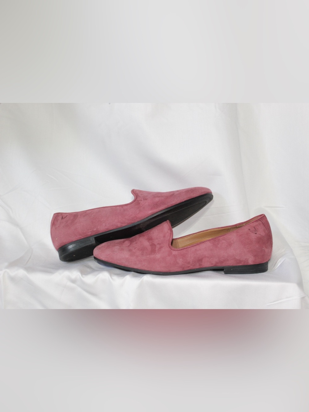 Vionic Mauve Suede Ballet Flat with Black Trim